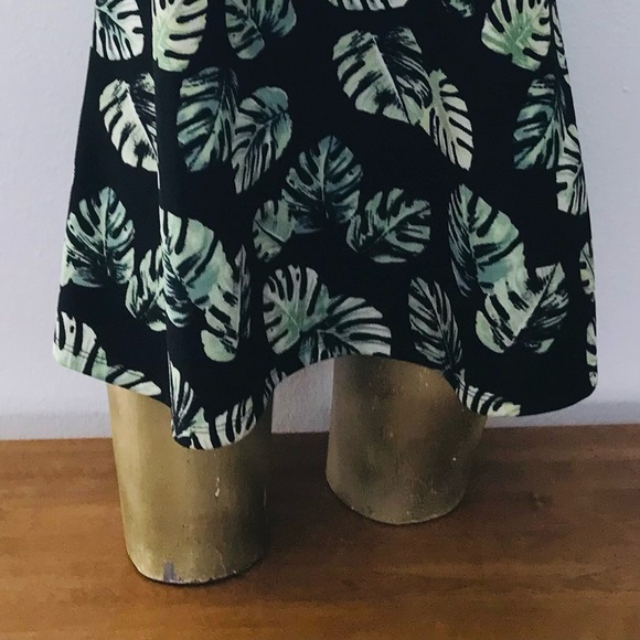 FOREVER 21 Pretty PALM LEAF Print Sun DRESS Small - Picture 14 of 15